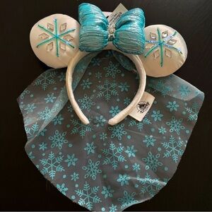 NWT Shanghai Disney Frozen Elsa Snowflake Ears Headband